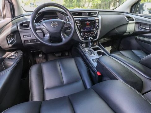 Used 2022 Nissan Murano SV w/ SV Midnight Edition Package FWD image 16