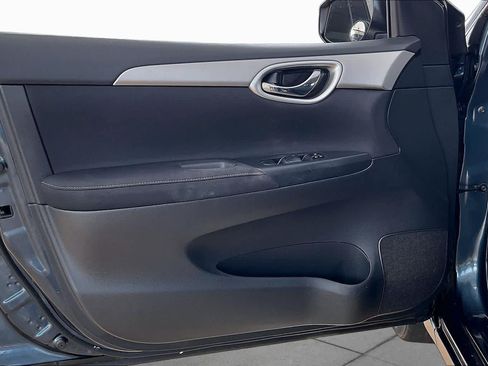 Used 2015 Nissan Sentra S FWD image 21