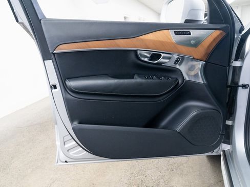 Used 2019 Volvo XC90 T6 Inscription w/ Advanced Package image 17