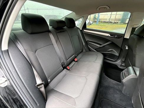 Used 2012 Volkswagen Passat 2.5 S image 20