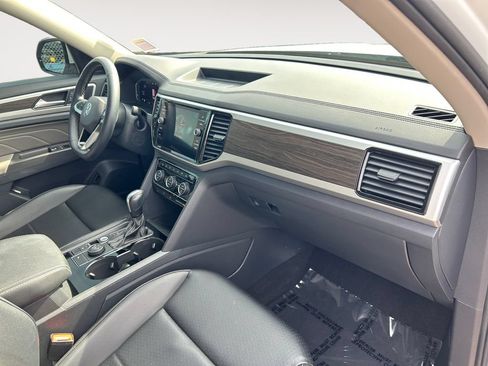 Used 2022 Volkswagen Atlas SE AWD/4WD image 13