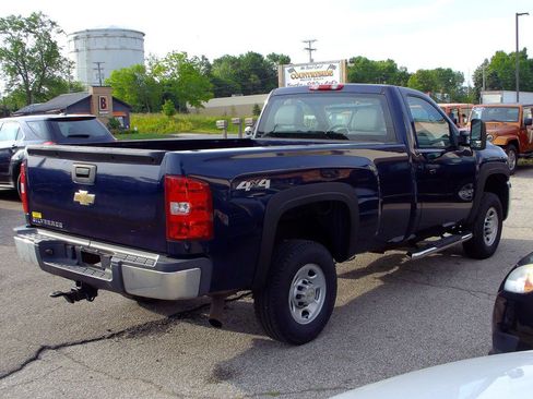 Used 2009 Chevrolet Silverado 2500 W/T AWD/4WD image 4