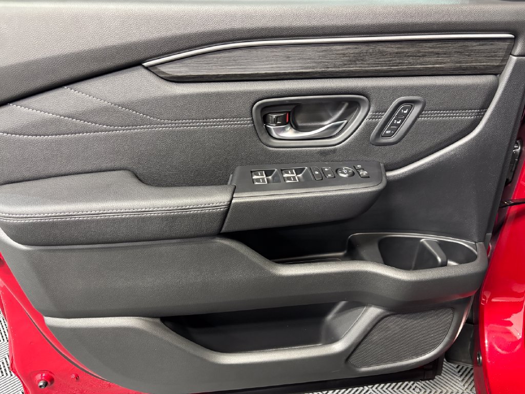 New 2026 Honda Pilot Touring image 25