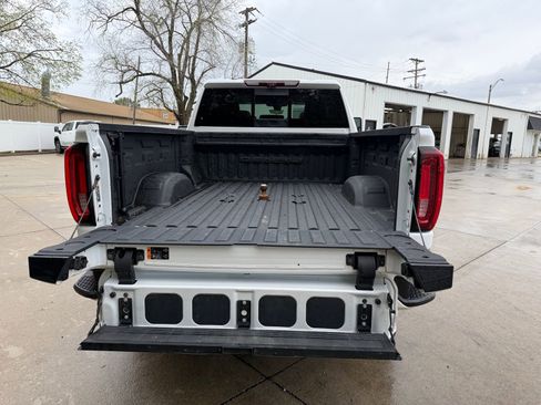 Used 2022 GMC Sierra 2500 Denali AWD/4WD image 34