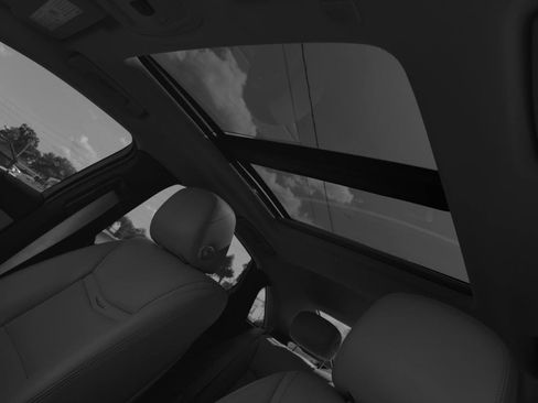 Used 2017 Cadillac XTS Luxury w/ Driver Awareness Package FWD image 35