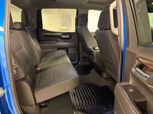 Used 2022 Chevrolet Silverado 1500 LT image 18