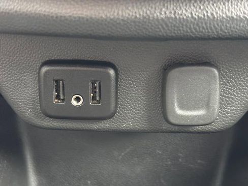 Used 2023 Chevrolet Traverse LT w/ LPO, Floor Liner Package image 23