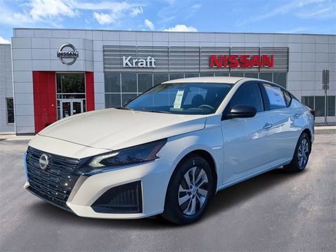 New 2025 Nissan Altima 2.5 S image 7