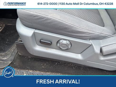 Used 2012 Ford F150 XLT w/ XLT Chrome Pkg image 14