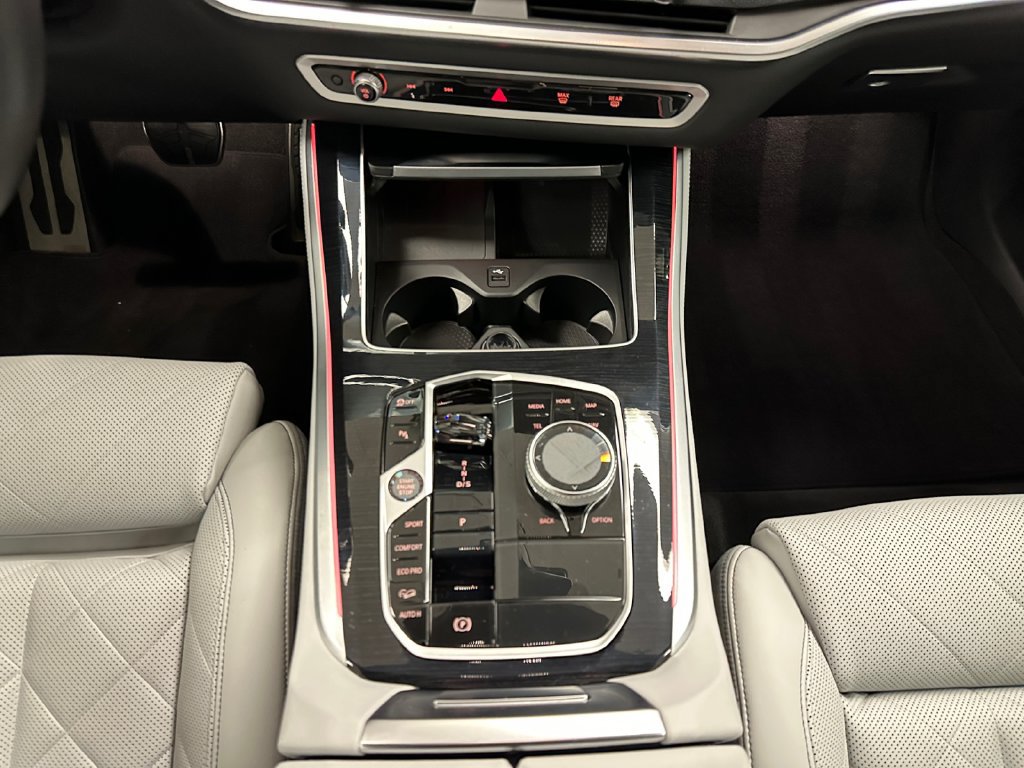 Used 2024 BMW X5 xDrive40i w/ Executive Package AWD/4WD image 20