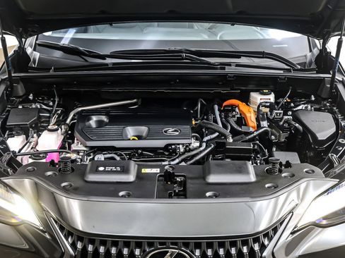 Used 2024 Lexus NX 350h AWD image 12