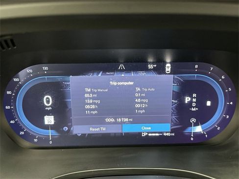 Certified 2025 Volvo XC60 B5 Plus image 15