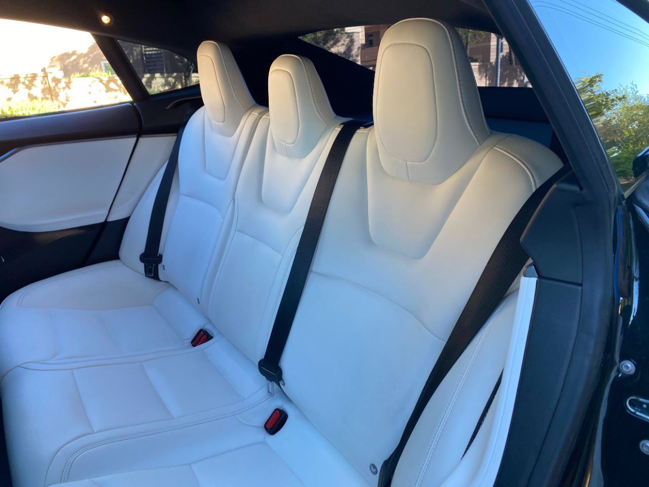 Used 2021 Tesla Model S Performance AWD/4WD image 39