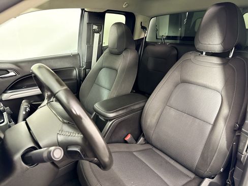 Used 2019 Chevrolet Colorado LT w/ Safety Package AWD/4WD image 21