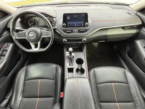 Used 2022 Nissan Altima 2.5 SR image 16