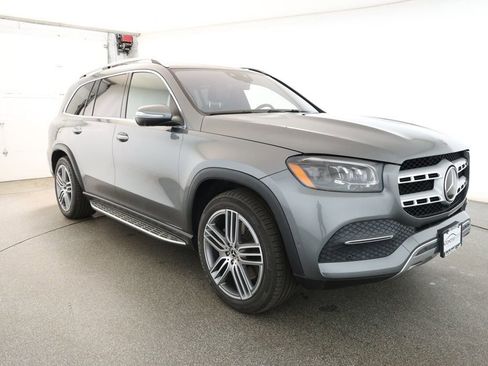 Used 2022 Mercedes-Benz GLS 450 4MATIC image 3