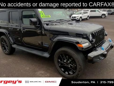 Used 2021 Jeep Wrangler Unlimited Sahara image 2
