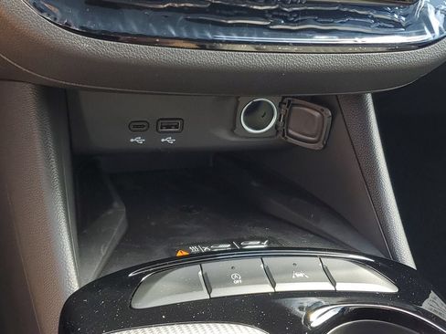 New 2026 Buick Envista Avenir FWD image 23