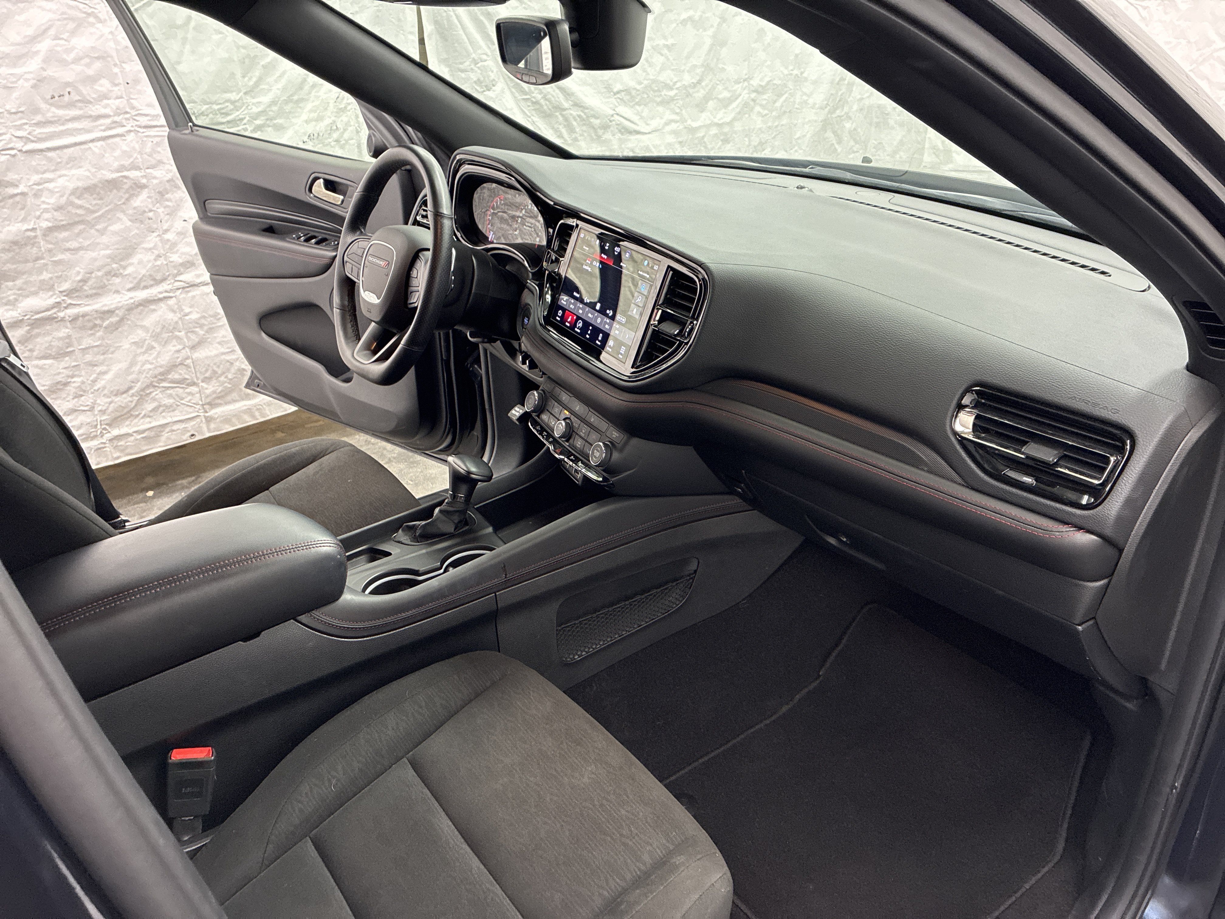 Certified 2025 Dodge Durango GT w/ Blacktop Package AWD/4WD image 18