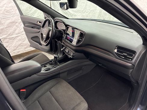 Certified 2025 Dodge Durango GT w/ Blacktop Package AWD/4WD image 18