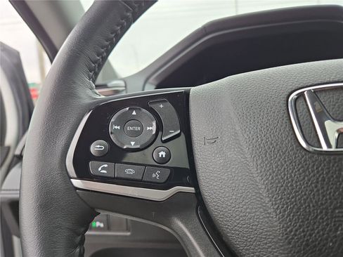 Used 2022 Honda Odyssey Touring image 11