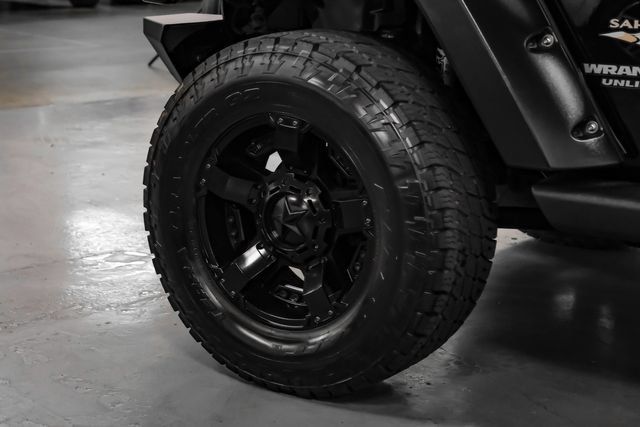 Used 2015 Jeep Wrangler Unlimited Sahara w/ Connectivity Group AWD/4WD image 53