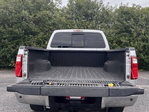 Used 2016 Ford F250 Lariat w/ Lariat Interior Package AWD/4WD image 7