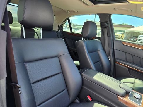 Used 2012 Mercedes-Benz E 350 Sedan image 2