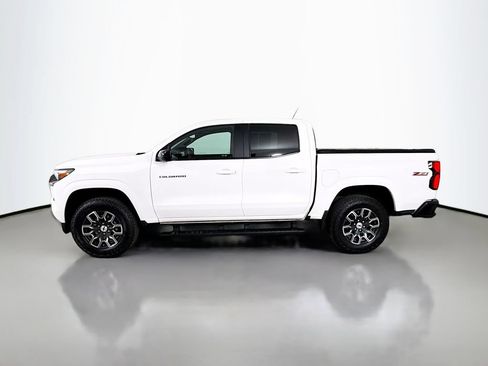 Used 2024 Chevrolet Colorado Z71 w/ Z71 Convenience Package 2 AWD/4WD image 4