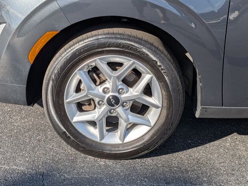 Used 2024 Kia Soul LX w/ Option Group 015 image 10