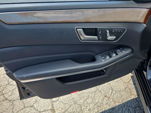 Used 2014 Mercedes-Benz E 350 4MATIC Sedan w/ Premium 1 Package image 5