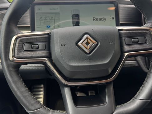 Used 2024 Rivian R1S Adventure AWD/4WD image 14