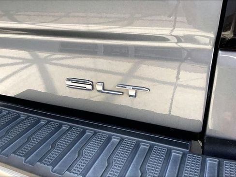 Used 2020 GMC Sierra 1500 SLT w/ SLT Premium Package AWD/4WD image 22