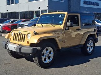 Used 2013 Jeep Wrangler Sahara w/ Dual Top Group AWD/4WD video 3