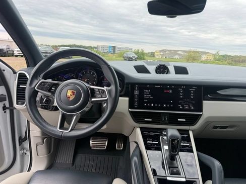 Used 2021 Porsche Cayenne S AWD/4WD image 52