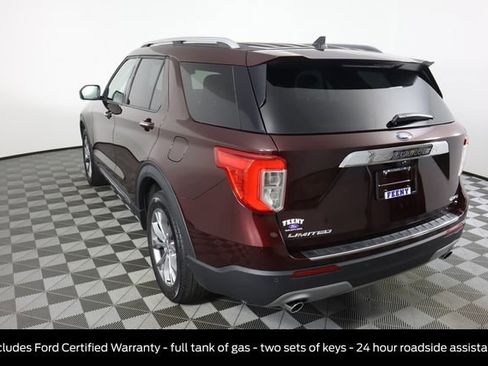 Certified 2022 Ford Explorer Limited AWD/4WD image 6