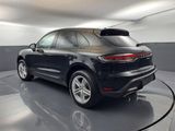 Certified 2024 Porsche Macan image 3