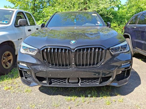 Used 2020 BMW X5 M50i w/ Executive Package AWD/4WD image 2
