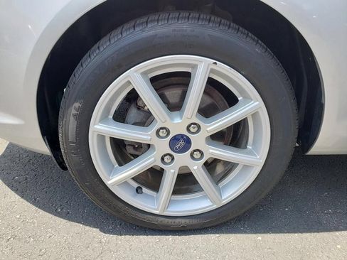 Used 2018 Ford Fiesta SE w/ Equipment Group 201A FWD image 34