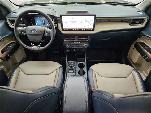 Used 2025 Ford Maverick Lariat w/ 4K Tow Package AWD/4WD image 19