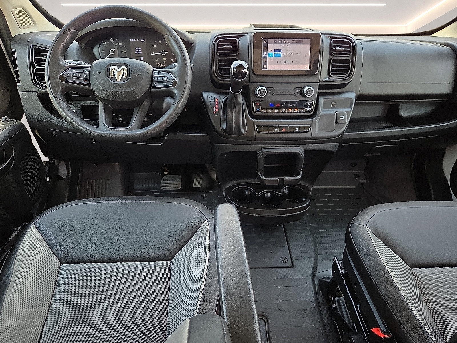 Used 2025 RAM ProMaster 2500 w/ Convenience Group FWD image 10