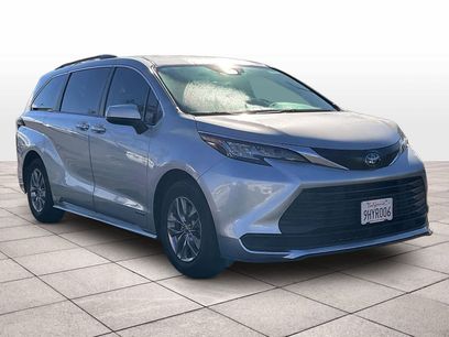 Used 2021 Toyota Sienna LE