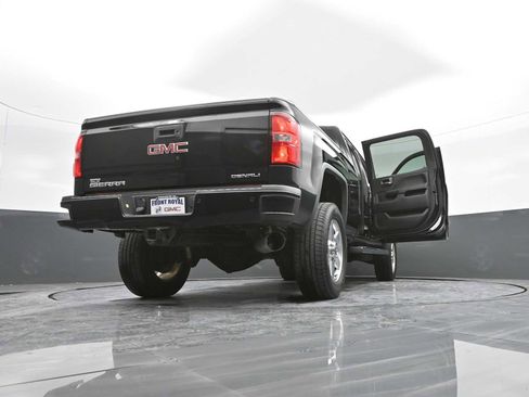 Used 2015 GMC Sierra 2500 Denali image 47