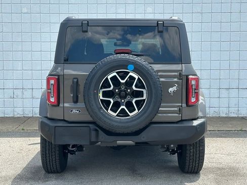New 2026 Ford Bronco Outer Banks AWD/4WD image 5