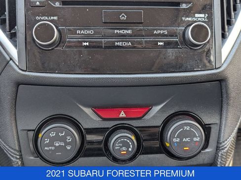 Used 2021 Subaru Forester Premium AWD/4WD image 26