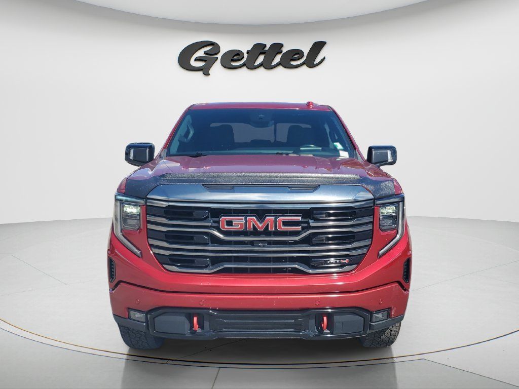Used 2022 GMC Sierra 1500 AT4 w/ AT4 Premium Package AWD/4WD image 2