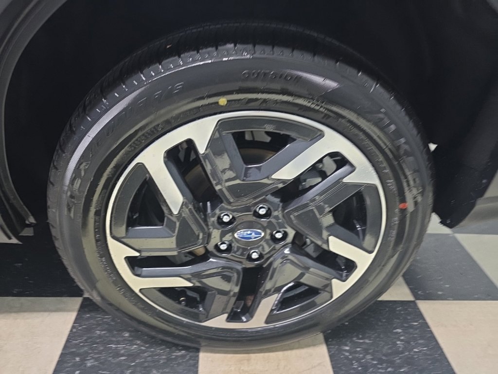 New 2026 Subaru Forester Touring AWD/4WD image 11