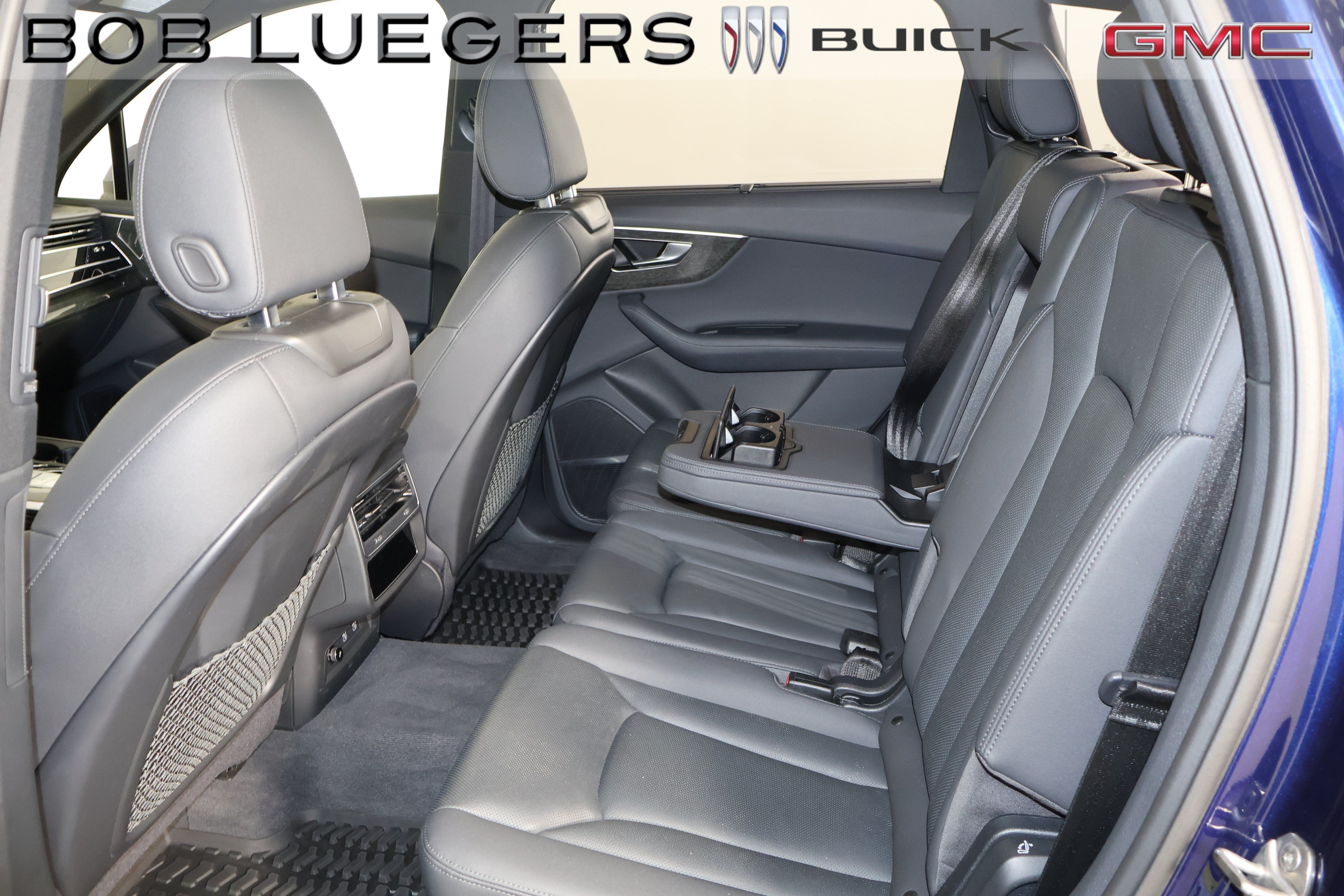 Used 2021 Audi Q7 3.0T Prestige AWD/4WD image 11