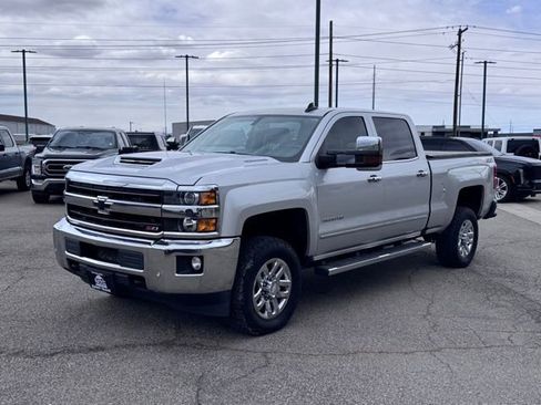Used 2018 Chevrolet Silverado 3500 LTZ w/ Duramax Plus Package AWD/4WD image 11