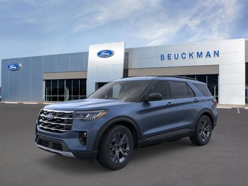 Used 2026 Ford Explorer Active w/ Active Comfort Package image 5